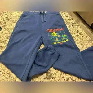 Size small Neff sweatpants